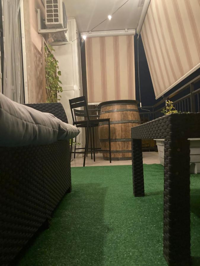 Hotel Wanderlust House Bari Exterior foto