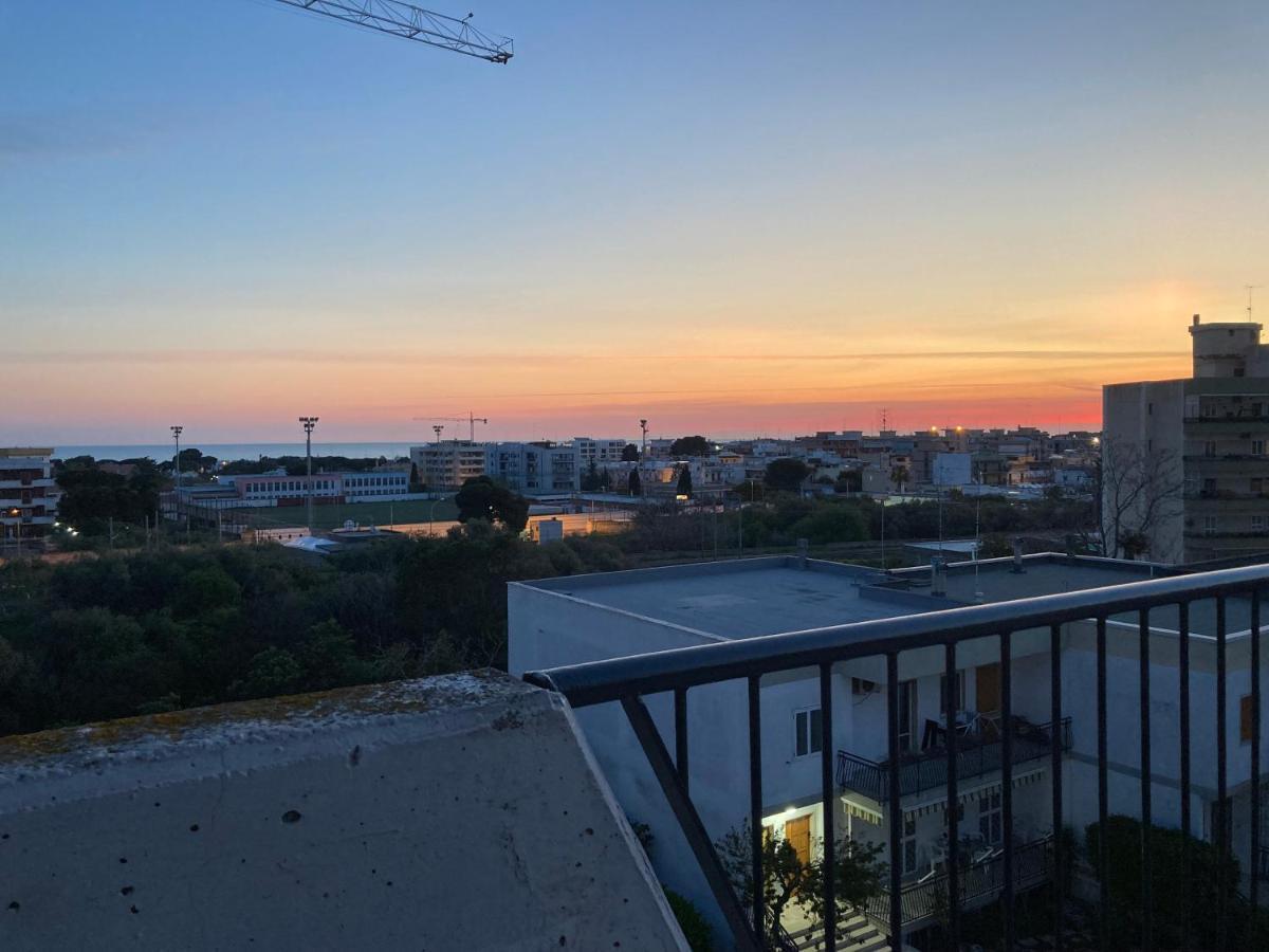 Hotel Wanderlust House Bari Exterior foto
