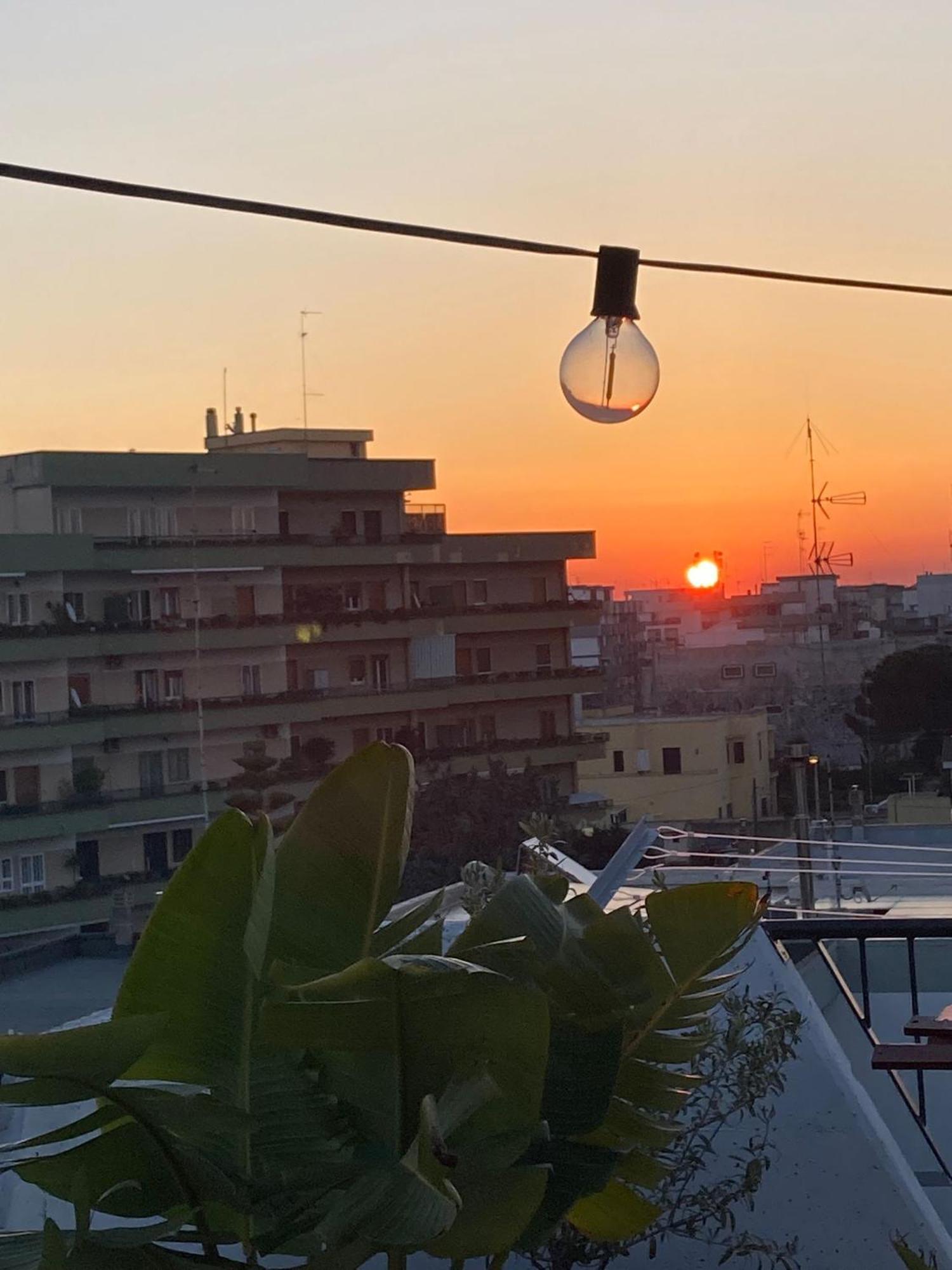 Hotel Wanderlust House Bari Exterior foto