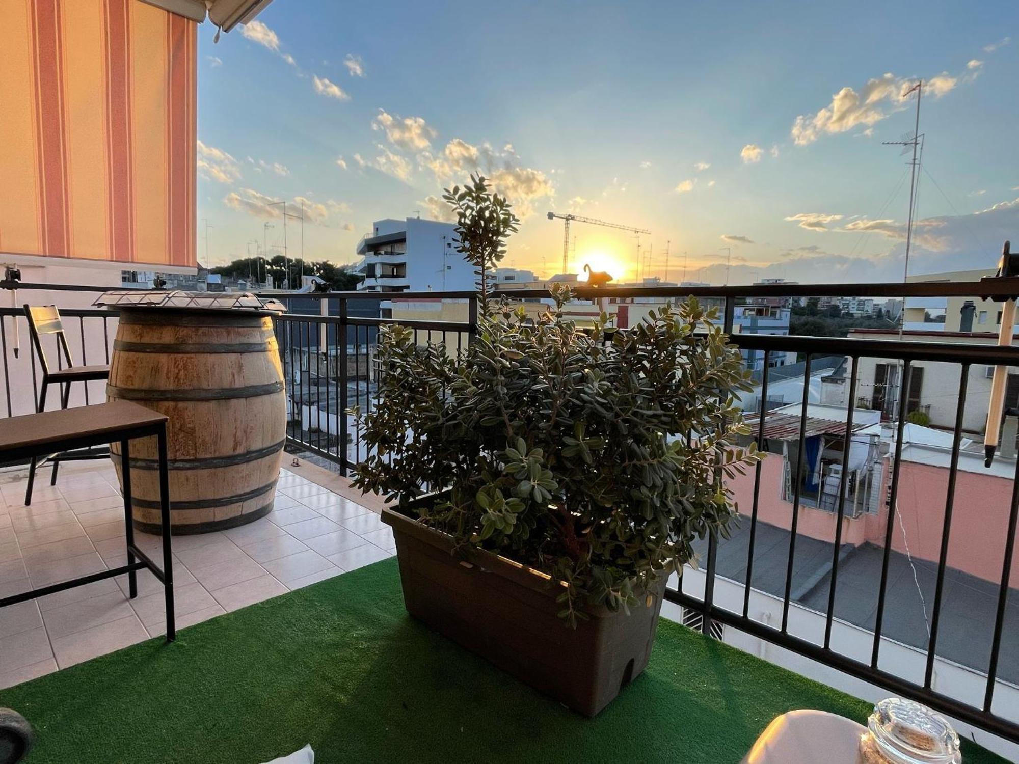 Hotel Wanderlust House Bari Exterior foto
